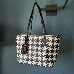 Aldo Black and White Houndstooth Tote 15 X 9"